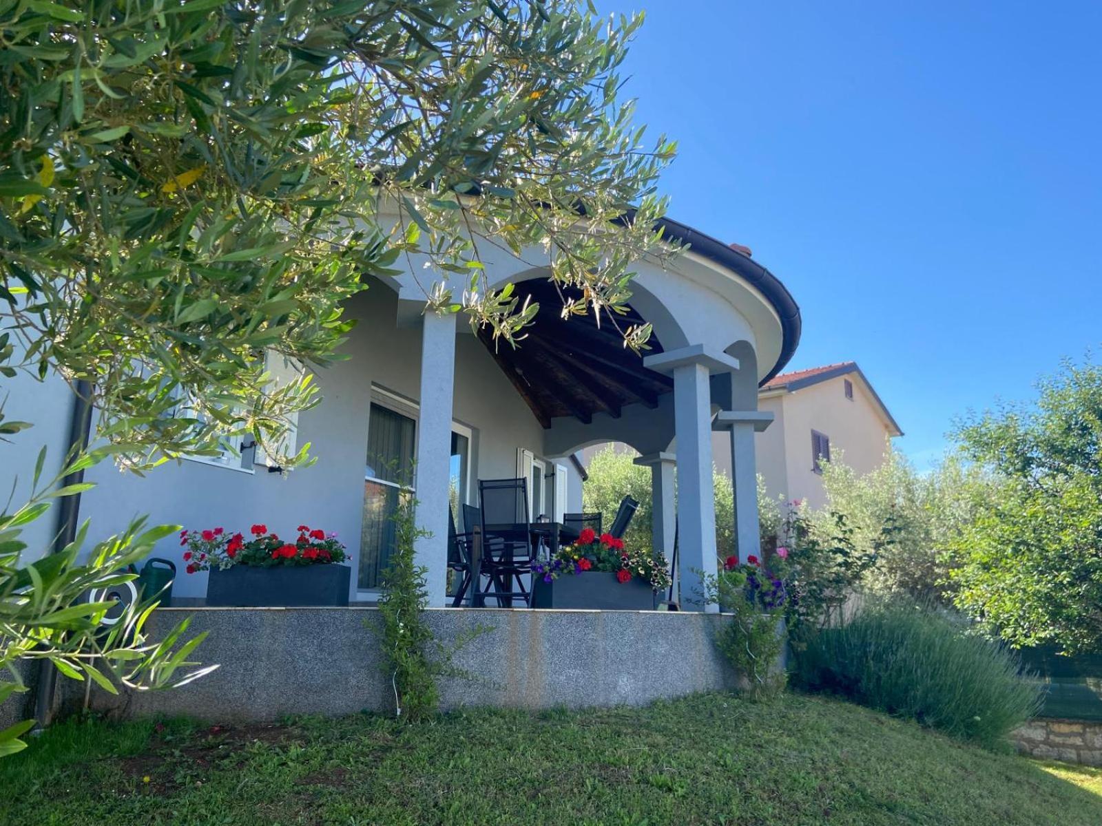 Holiday Home Mihaela Višnjan Esterno foto